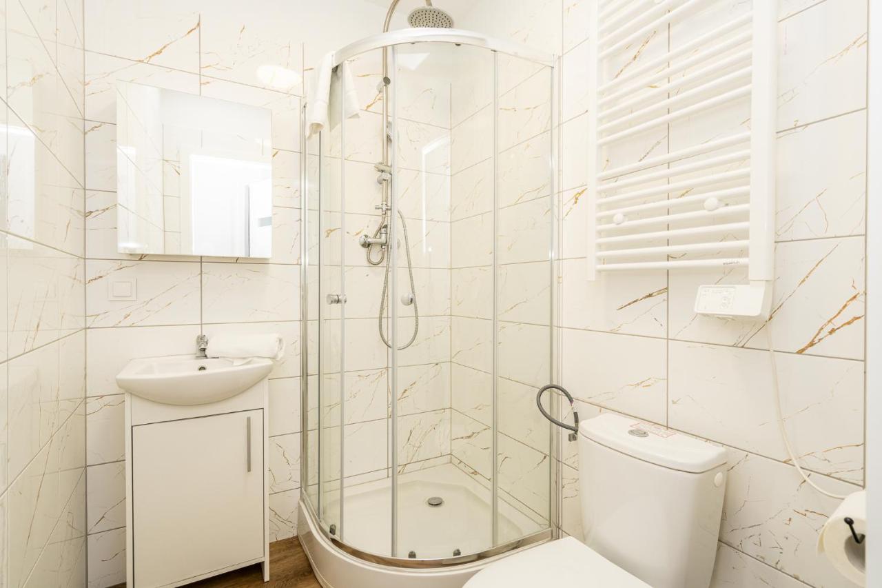 Rentplanet - Studio Zeromskiego Wrocław Exteriör bild