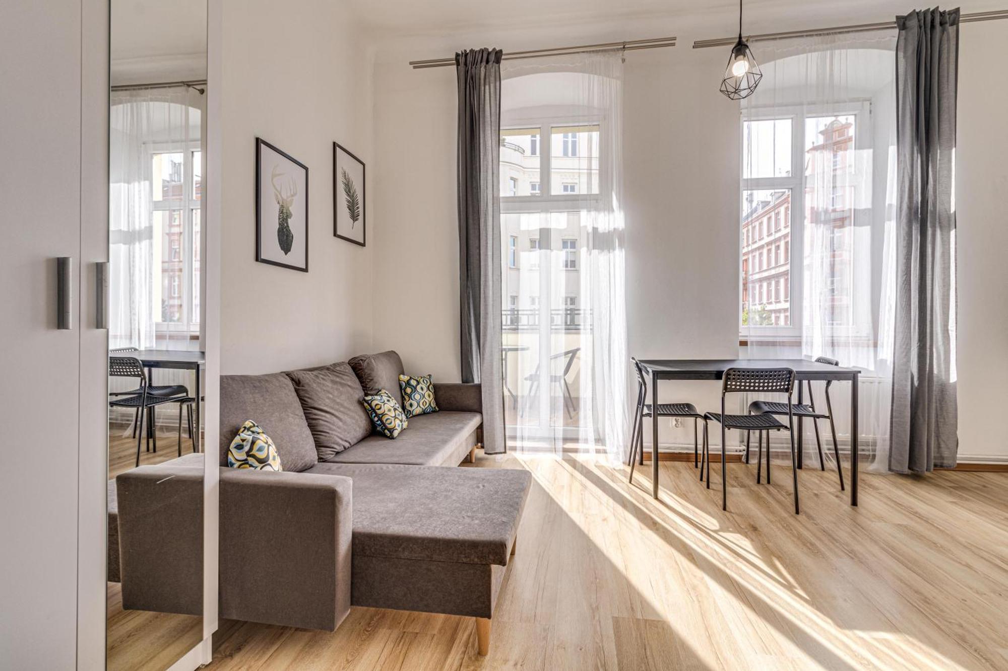 Rentplanet - Studio Zeromskiego Wrocław Exteriör bild