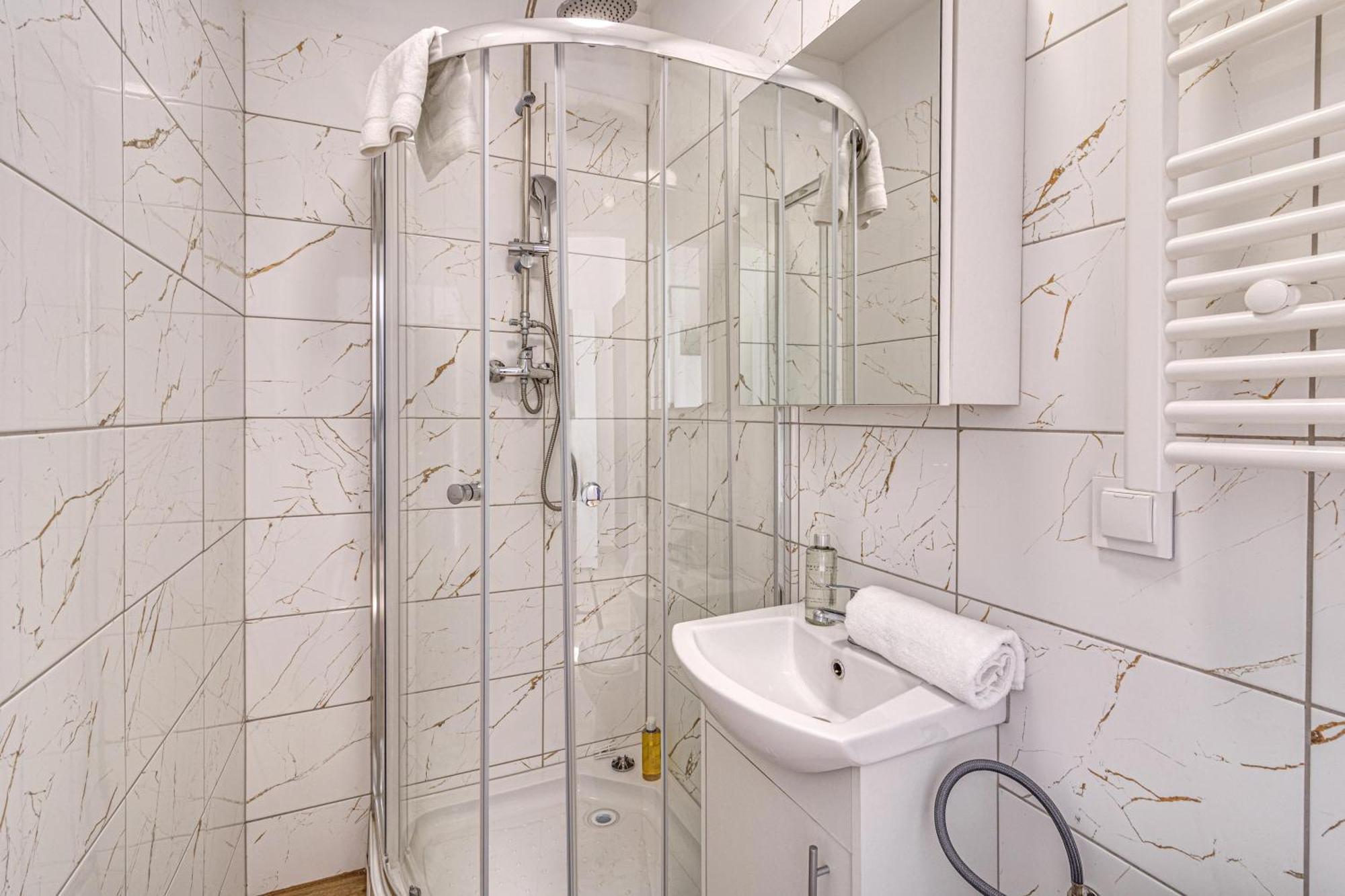 Rentplanet - Studio Zeromskiego Wrocław Exteriör bild